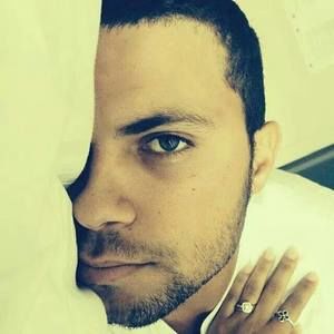 Meet your Posher, Miki